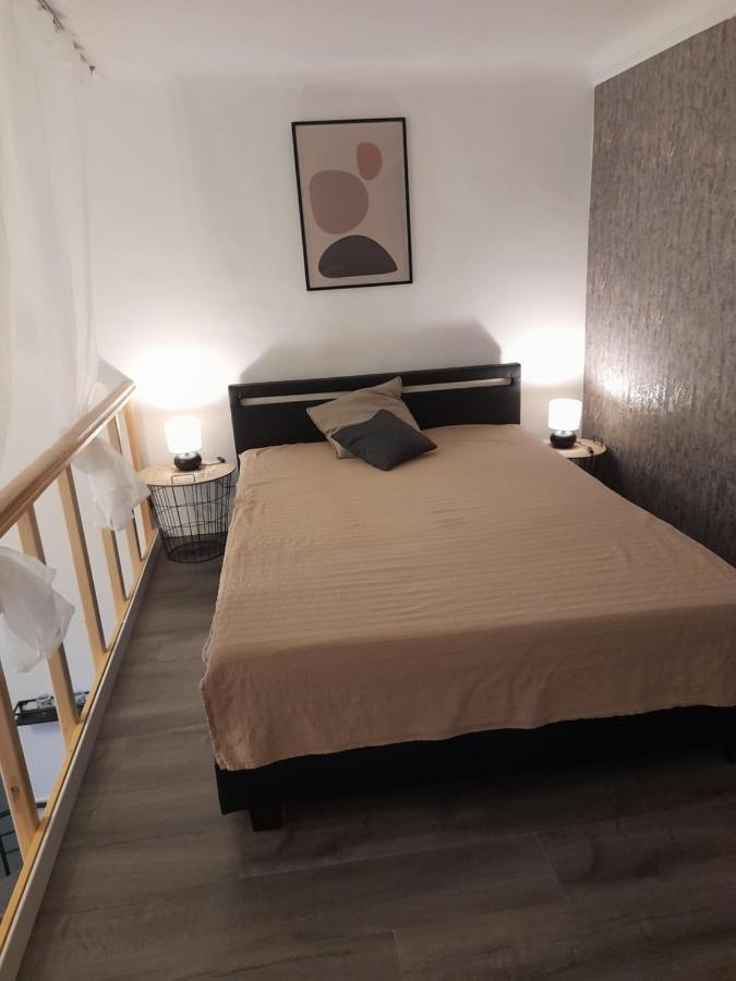 Shadowlily Apartment Budapest Exterior photo